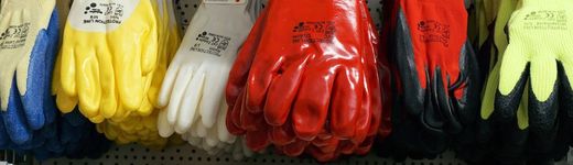 Què són els guants per a riscos mecànics?