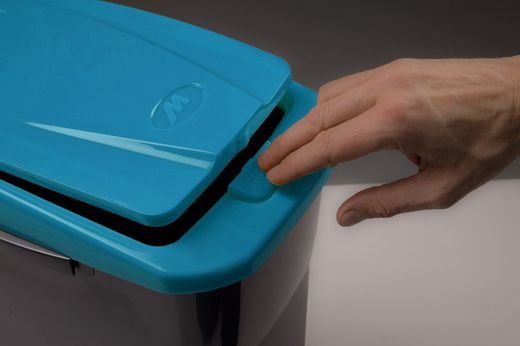 Galleda amb polsador de colors - 25 litres