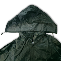 Gabardinas impermeables azules o verdes de PVC