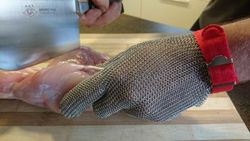 Luvas de malha de aço ajustáveis econômicas