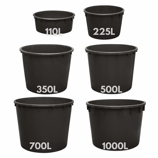 Grandes potes de plástico preto